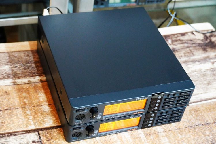 เข้าใหม่2ตัวสวยๆ Roland SC-88VL (JAPAN) ซาวด์คาราโอเกะที่ให้คุณภาพเสียงดีกว่าซาวด์ฟอนต์และกล่องแยกไลน์ ตัวนี้เป็นตัวรองจาก SC-88Pro เสียงดีเ รูปที่ 3