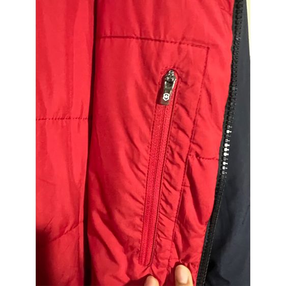 VICTORINOX Jacket L เสื้อแจ็คเก็ตแบรนด์ดังสีน้ำเงินซับแดง รุ่นหายาก อก 46 ยาว 28 D226.b10 รูปที่ 4