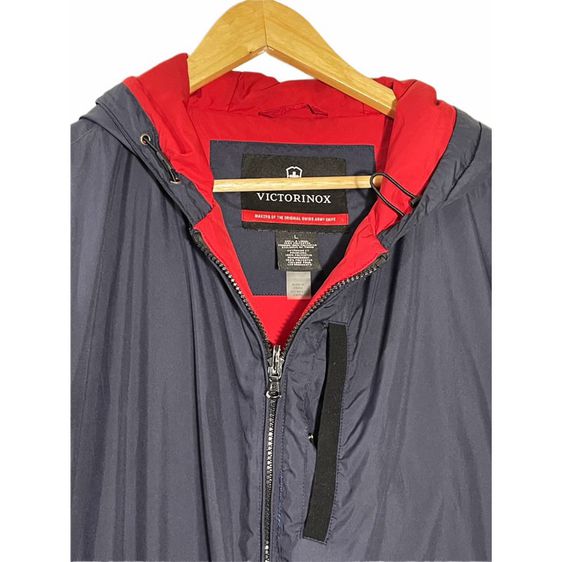 VICTORINOX Jacket L เสื้อแจ็คเก็ตแบรนด์ดังสีน้ำเงินซับแดง รุ่นหายาก อก 46 ยาว 28 D226.b10 รูปที่ 3