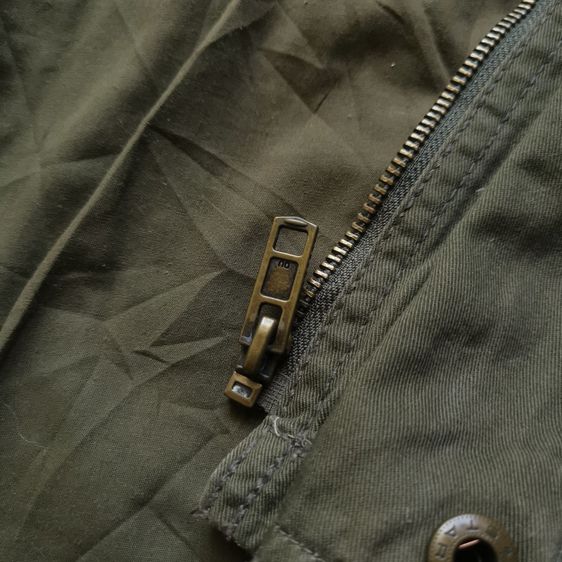 Design United Hooded Military Jacket รอบอก 43” รูปที่ 9