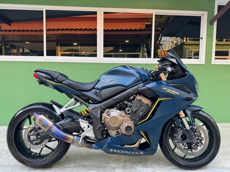 2019 Honda CBR650R ปี19 สีน้ำเงินด้านวิ่ง4,000โลแท้