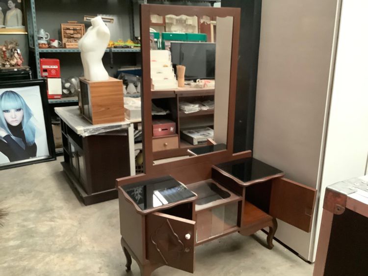 โต๊ะเครื่องแป้งโบราณ รูปที่ 2