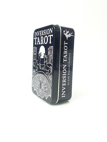 Inversion Tarot ไพ่ทาโร่ ไพ่ยิปซี กล่องเหล็ก ภาพขาวดำ สภาพใหม่มาก รูปที่ 4