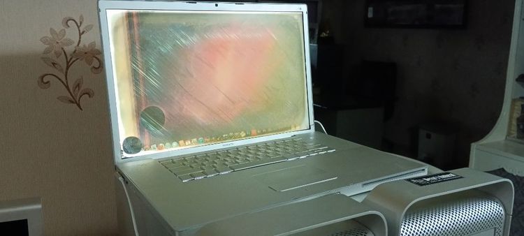 Macbook Pro ตัว17นิ้ว ปี2008 ขายตามสภาพ รูปที่ 2