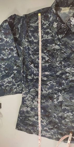 115.เสื้อทหารสหรัฐ US.NAVY ลายพรางดิจิตตอล สีน้ำเงิน  ไซส์ M รอบอก 46 นิ้ว สภาพดี รูปที่ 9