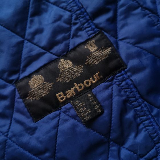 Barbour International Quilt Jacket รอบอก 45”  รูปที่ 9