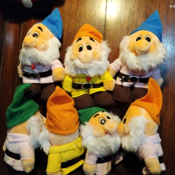 ขาย​เหมา​ตุ๊กตา​วิ​นเท​จ​ ซานตา​ครอส 5ตัว​และ​คนแคระทั้ง7 รูปที่ 8