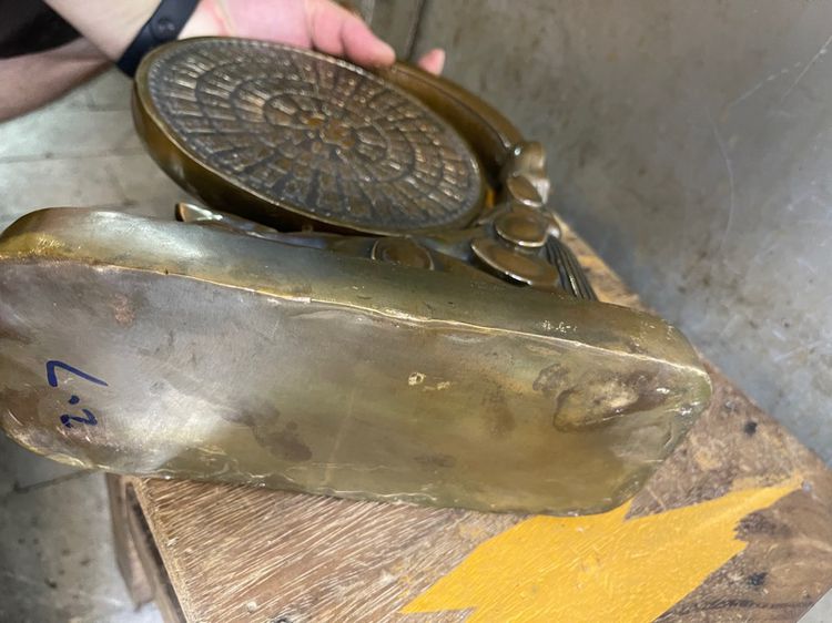 ยู่อี่ ทองเหลือง สะสม รูปที่ 9