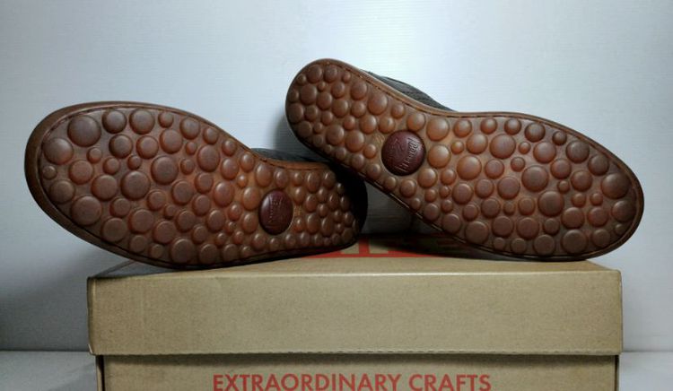 CAMPER Sneakers 42EU(27.0cm) Original งาน Morocco ของแท้ มือ 2 สภาพเยี่ยม, รองเท้า CAMPER  หนังแท้สวย พื้นเต็ม ป้ายตราโลโก้ครบ ไม่มีตำหนิใดๆ รูปที่ 9