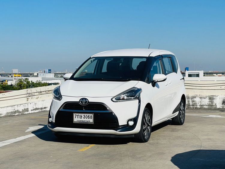 Toyota Sienta 2018 1.5 V เบนซิน ไม่ติดแก๊ส เกียร์อัตโนมัติ ขาว