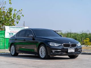 BMW 320d 2.0 Iconic ปี 2017
