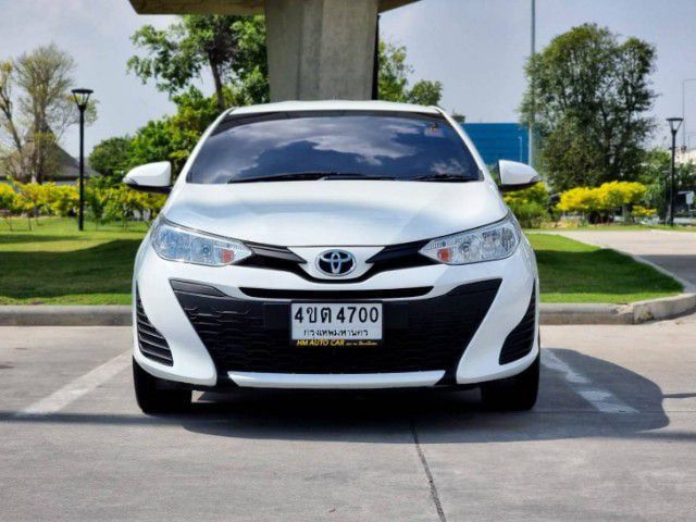 Toyota Yaris 2018 1.2 E เบนซิน ไม่ติดแก๊ส เกียร์อัตโนมัติ ขาว