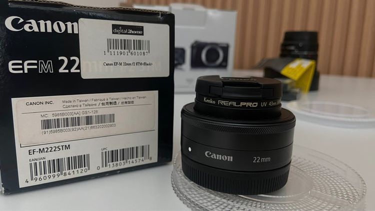 เลนส์มาตรฐาน Canon Lens EF M 22mm F2 STM Black แถม Hood แถม Filter สภาพ99เปอเซ็นต์ 