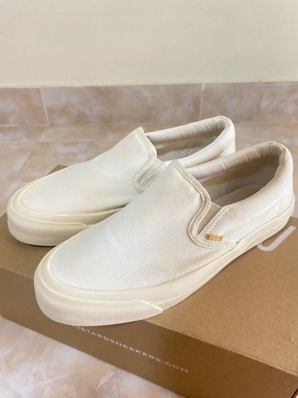 อื่นๆ UK 6 | EU 39 1/3 | US 7.5 ขาว Mustard Sneakers Slip On 2.0 White รองเท้าผ้าใบ
