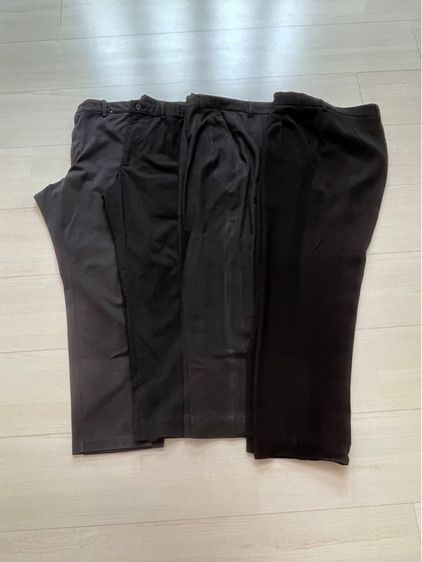 กางเกงขายาวสีดำ 4 ตัว