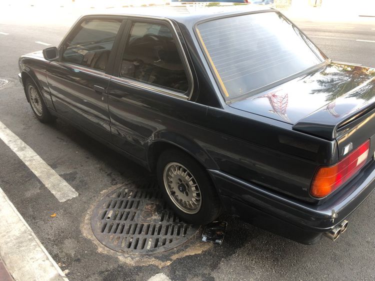 BMW Classic Car 1989 รุ่นย่อยอื่นๆ Sedan เบนซิน ไม่ติดแก๊ส เกียร์ธรรมดา น้ำเงิน รูปที่ 2