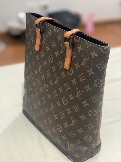กระเป๋าสะพายไหล่ Louis Vuitton รูปที่ 3