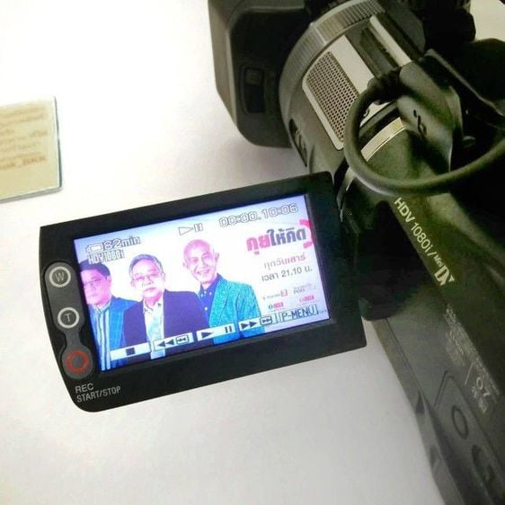 ถ่ายวีดีโอ Sony HVR-A1J จอสัมผัส CMOS (ใช้ม้วน mini DV ระบบ PAL - NTSC ได้) Carl Zeiss T f1.8 ม้วน DV - DVCAM - HDV 1080i Made in Japan รูปที่ 2