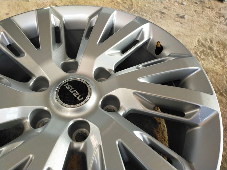 แม็กอีซูซุ สีเดิม ป้ายแดง ขอบ18 รูปที่ 6