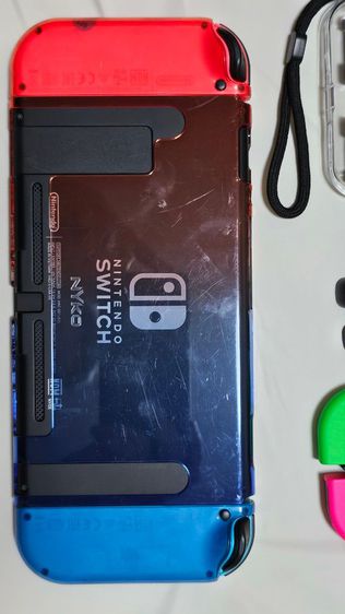 Nintendo Switch กล่องแดง แถมพร้อมแผ่นเกมส์ 4 เกมส์ และอุปกรณ์เสริม รูปที่ 3