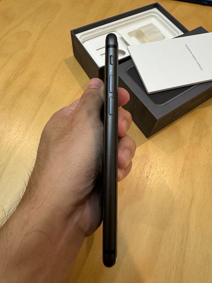 iPhone 8 64 GB Black ไอโฟน 8 สีดำ รูปที่ 5