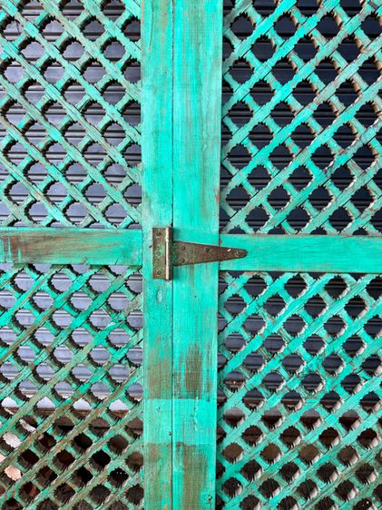 ประตูไม้ระแนงสีเขียววินเทจ รูปที่ 14