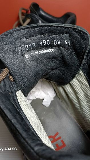 CAMPER Sneakers 41EU(26.5cm) ของแท้ มือ 2 สภาพดี, รองเท้า CAMPER หนังแท้ พื้นเต็ม ป้ายโลโก้ที่ลิ้นแตกใช้หนังแท้เย็บปิดแทน มีร่องรอยการใช้งาน รูปที่ 18