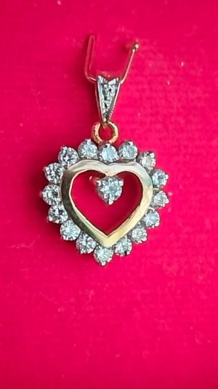 Heart shaped Diamond Pendant  รูปที่ 3