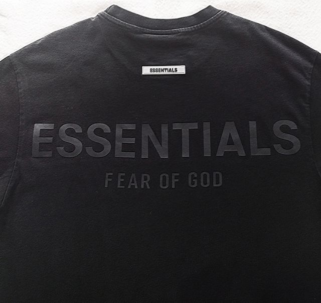 เสื้อยืด Fear of God Essential  รูปที่ 3