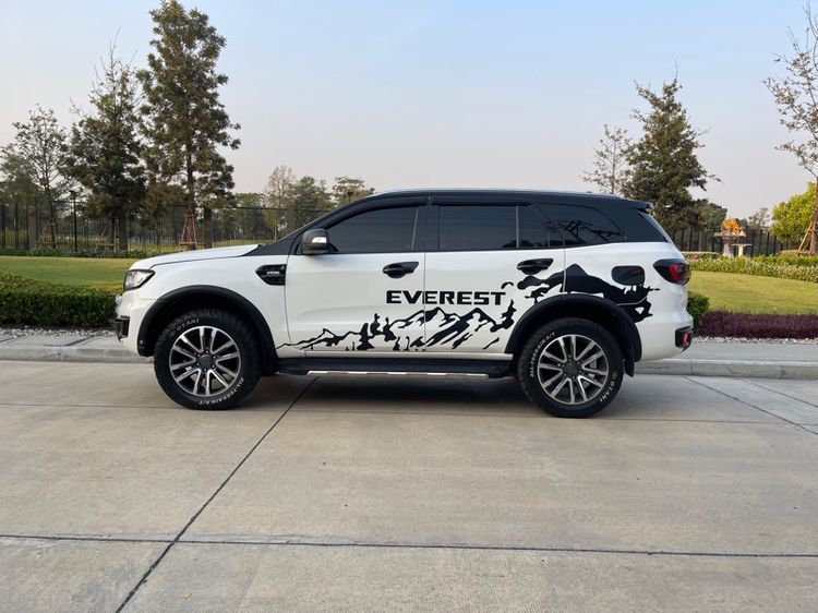 Ford Everest 2017 3.2 Titanium Plus 4WD Utility-car ดีเซล ไม่ติดแก๊ส เกียร์อัตโนมัติ ขาว รูปที่ 4