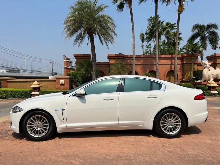 Jaguar XF-Series 2012 3.0 Premium Luxury Sedan เบนซิน เกียร์อัตโนมัติ ขาว รูปที่ 3