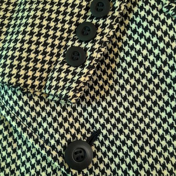 สูทแจ็คเก็ตลำลอง
Vaso by Crown
Classic Tweed wool black with beige houndstooth sport suit jacket
made in Japan
🎌🎌🎌 รูปที่ 5
