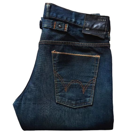 Edwin Jeans ริมแดง Selvedge Denim 
Made in Japan  เอว34-35นิ้ว