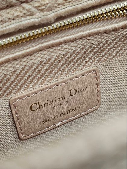 Dior Lady D-Lite Medium ปี 2020 รูปที่ 17