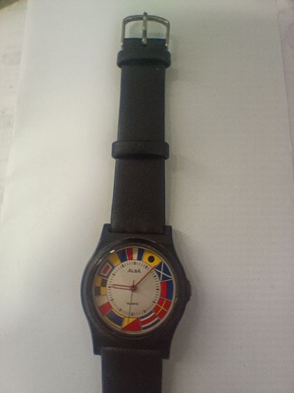นาฬิกา ALBAแท้จากญี่ปุ่นหายาก ลายธงนานาชาติ น่าสะสมหน้าปีดกว้าง34มิล.ระบบถ่านเดินดีเดินตรง สภาพสวย สายไม่เดิม สนใจติดต่อได้ตลอด รูปที่ 5