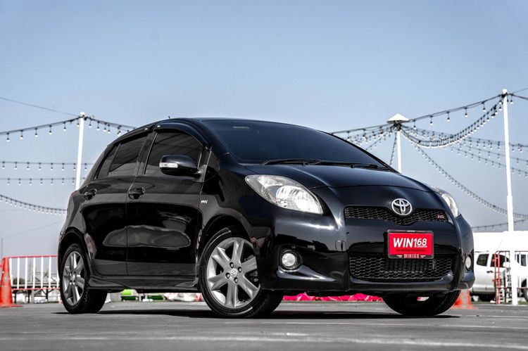 Toyota Yaris 2012 1.5 RS Sedan เบนซิน ไม่ติดแก๊ส เกียร์อัตโนมัติ ดำ