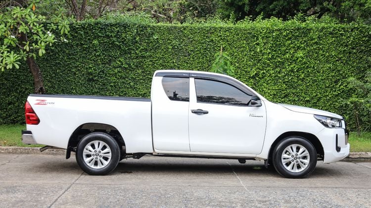 Toyota Hilux Revo 2022 2.4 Z Edition Entry Pickup ดีเซล ไม่ติดแก๊ส เกียร์ธรรมดา ขาว รูปที่ 4