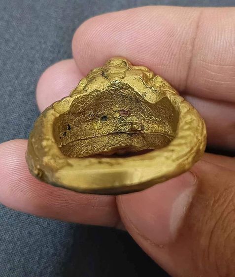 แหวนโบราณทวาราวดี สีทองอร่าม เก่ามาก ถึงยุค หายาก น่าสะสม รูปที่ 5