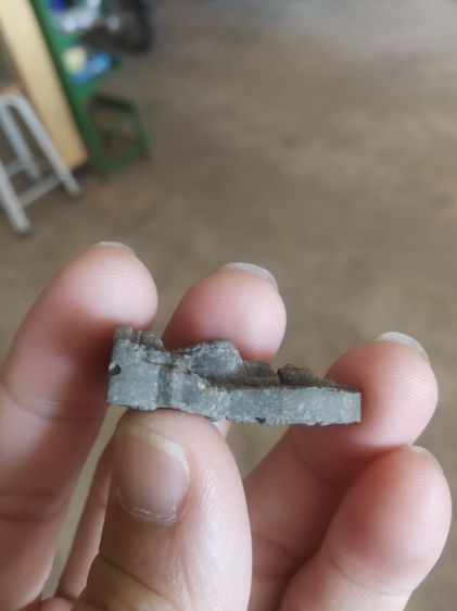 พระเนื้อผงผสมว่าน(พระพิมพ์รูปเหมือนพระหลวงพ่อโต(วัดป่าเลไลย์)(จังหวัดสุพรรณบุรี)(พิมพ์ย้อนยุค2515))พระบ้านพระเครื่องรางของมงคล รูปที่ 9