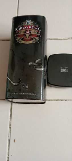 กล่องเหล็กใส่สุรา CHIVAS REGAL LIMITED EDITION BY DAN FUNDERBURGH ของแท้  รูปที่ 8