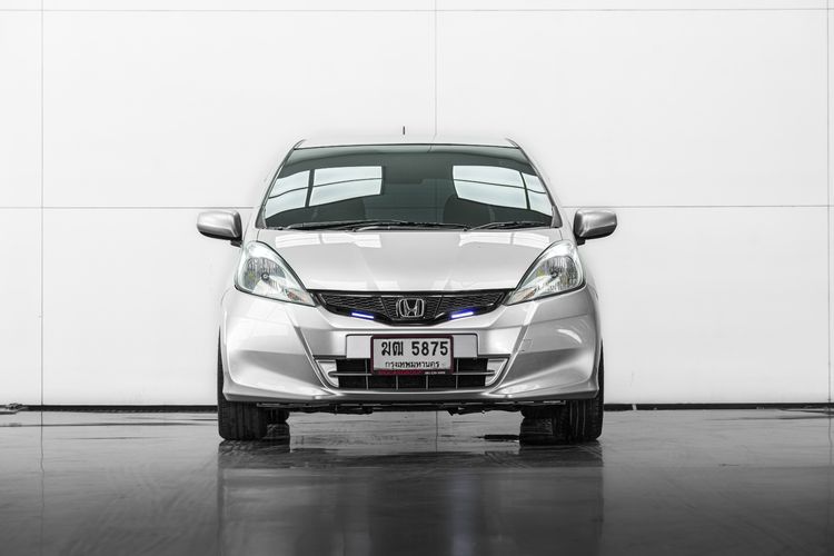 Honda Jazz 2012 1.5 V Sedan เบนซิน ไม่ติดแก๊ส เกียร์อัตโนมัติ เทา