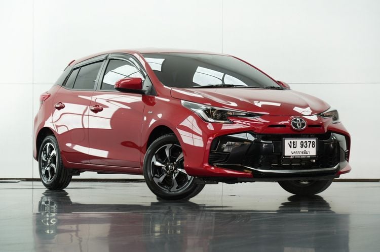 Toyota Yaris 2023 1.5 S Sedan เบนซิน ไม่ติดแก๊ส เกียร์อัตโนมัติ แดง รูปที่ 1