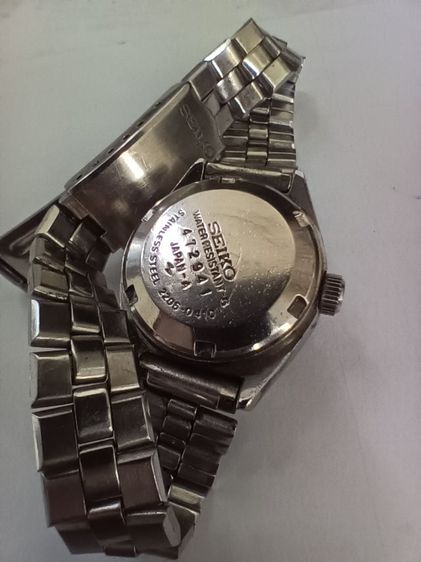 นาฬิกาSEIKO automatic 23jewels นาฬิกาวินเทจ น่าสะสมหน้าปัดกว้าง25มิล.สภาพสวยใช้งานปกติ สนใจติดต่อได้เลย รูปที่ 3