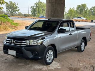 Toyota Hilux Revo 2.4 J ปี 2018