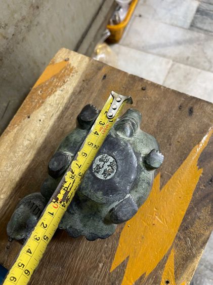 กาน้ำชา เต่าสลักอักษรจีนทองเหลืองสะสม รูปที่ 11