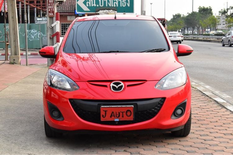 รถ Mazda Mazda 2 1.5 Elegance Groove สี แดง