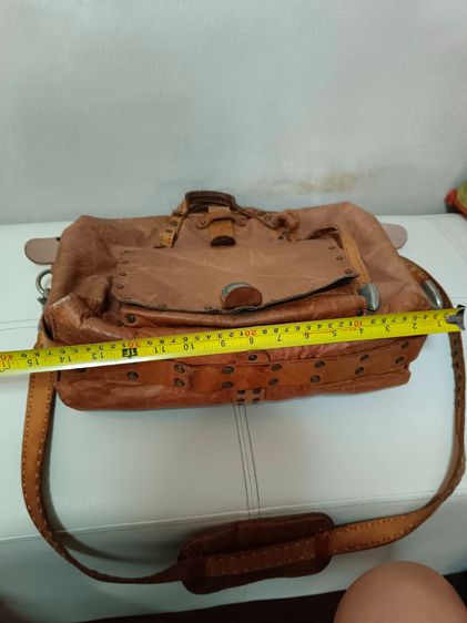 กระเป๋าหนังออยสะพายงานมือ VINTAGE ใบเดียวในโลก รูปที่ 6