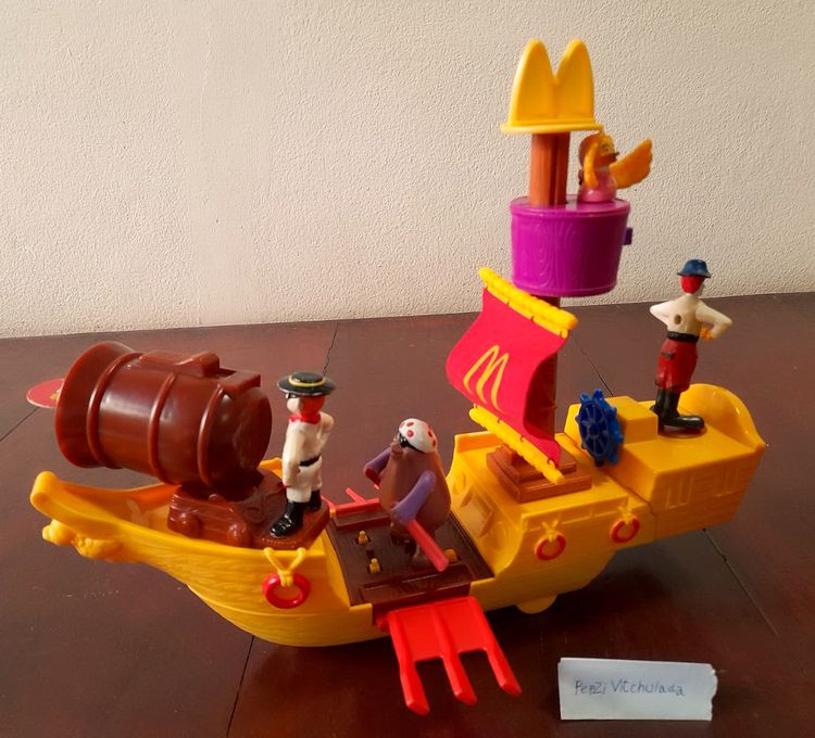 ชุดเรือโจรสลัด ของเล่นในชุด Happy Meal McDonald รูปที่ 2
