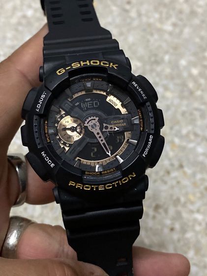 G-Shock ดำ นาฬิกายี่ห้อ G Shock  รุ่น GA110  แท้มือสอง กระยกมีรอย กรอบสายเปลี่ยนใหม่ 1200฿