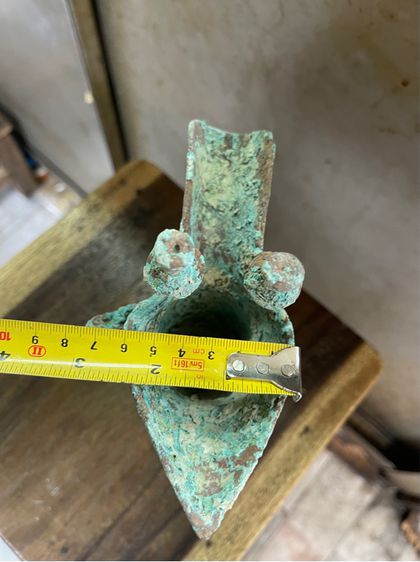 จอกสามขา ทองเหลืองสะสม รูปที่ 13